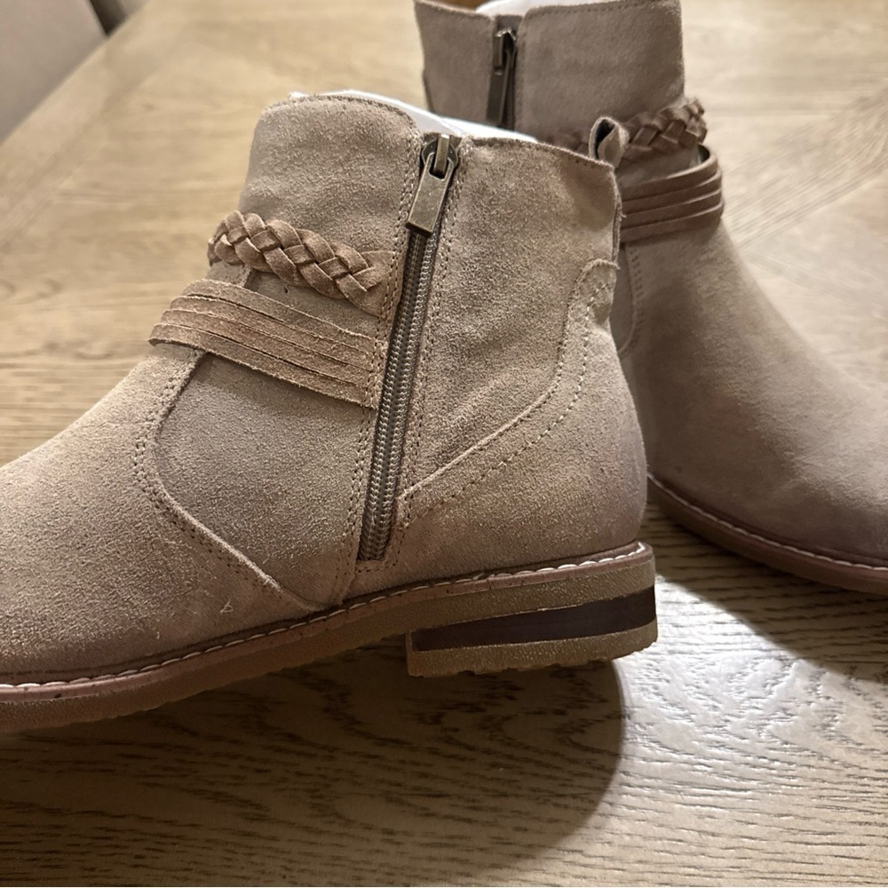 Earth Jeno Round Toe Casual Booties Taupe Ankle Boots Comfort Shoe Size 9.5 - Picture 4 of 5